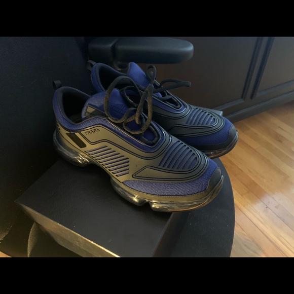 Prada shoes - Picture 3 of 4